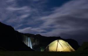 camping-in-Seljalandsfoss