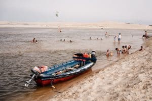 Barra de valizas scene with people swimming